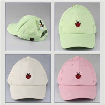 Gorra kids. 12. Modelo Mariquita. 3 colores