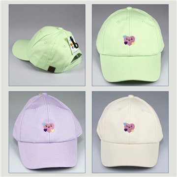 Gorra kids. 27. Modelo Corazón. 3 colores