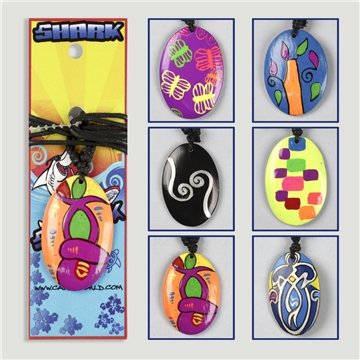 Painted wooden pendant. 61. Tribal ovals