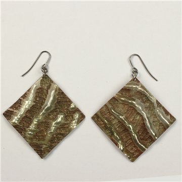 Earrings Rough Mother of Pearl. 11. Flower Model. Assorted