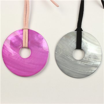 Pendant Mother of Pearl with cord. 22. Donut Model. Assorted