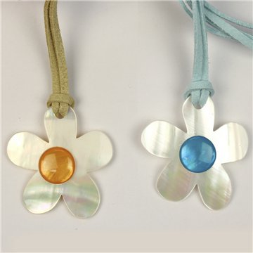 Painted Mother of Pearl Pendant. 49. Flower Model. Assorted