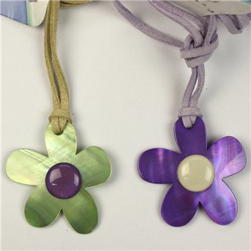 Painted Mother of Pearl Pendant. 61. Flower Model. Assorted