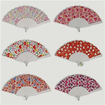 Abanico plástico. 58. Modelo Corazones. Surtidos