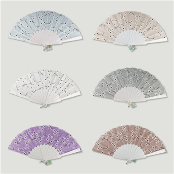 Abanico plástico. 79. Modelo Flores blancas. Surtidos