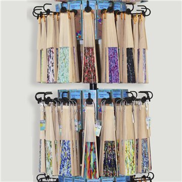 FUN to FAN. Expositor Abanicos con 720 piezas