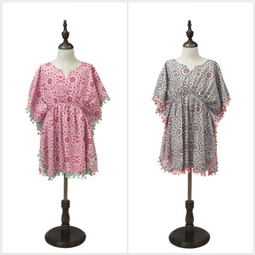 Children's polyester poncho.