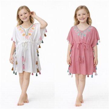 Poncho infantil rayón.