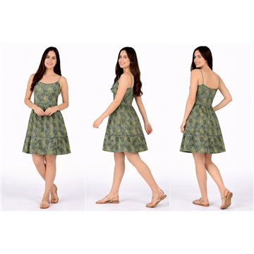 Vestido corto rayón.