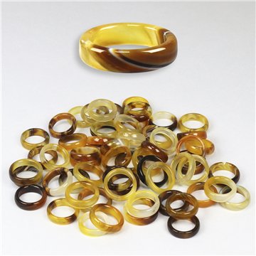 Anel liso Ágata. 01. Mostarda