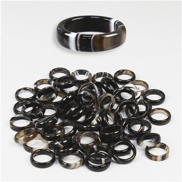 Anel liso Ágata. 15. Preto