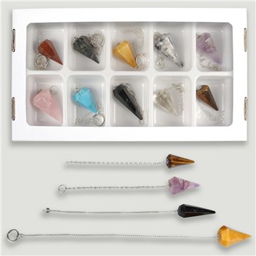 Péndulo facetado. Minerales surtidos