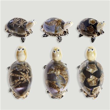 Tortue. Cypraea tigris sculptée. 8cm