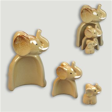 Set familia 3 Elefantes. Cerámica. 12x16/8x10/5x5,5cm.