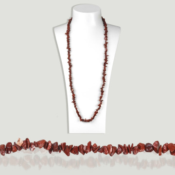 Collier puce. 90cm. Jaspe rouge.