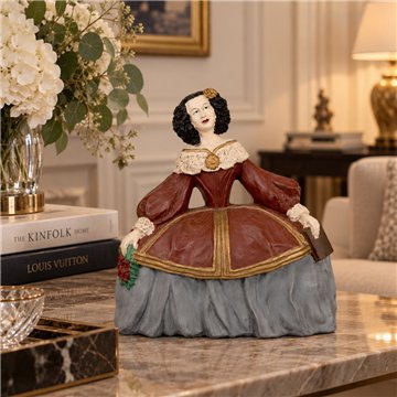 Resin contemporary maid  27x38cm