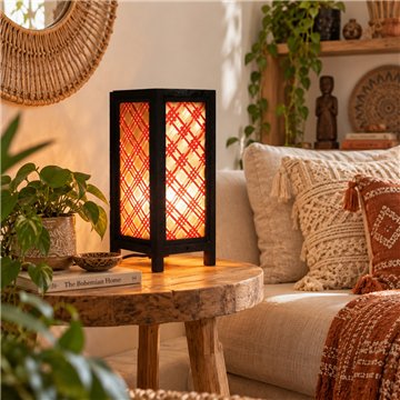 Lampe en bois. Abat-jour en canne. 13x28cm