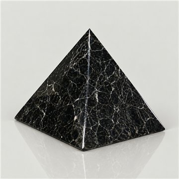 Pakistan Onyx Pyramid, Black 4x4cm