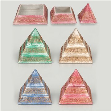 Wooden pyramid 13x15cm assorted colors