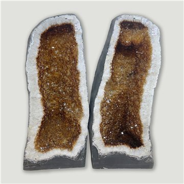 Pareja capillas Citrino. Calidad Extra. 187kgs. Izq: 86x37cm aprox - Der: 87x38cm aprox.