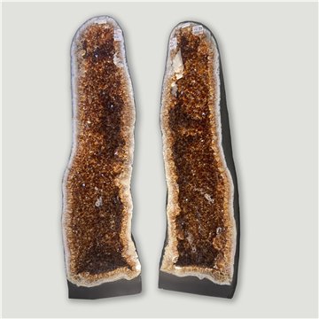 Pareja capillas Citrino. Calidad Extra. 145,65kgs. Izq: 111x31cm aprox - Der: 107x31cm aprox.