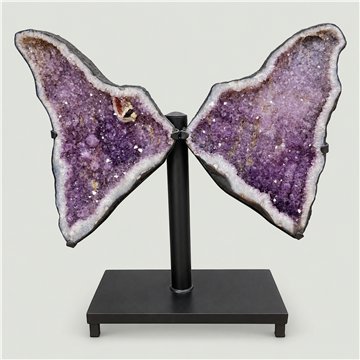 Pieza única. Geoda Amatista. Pie Metal.82kgs. 103x105cm. aprox